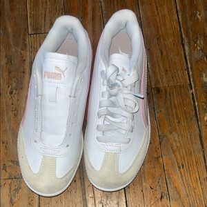 Puma White Sneakers with Pink Accents — Women's Low-Top Casual